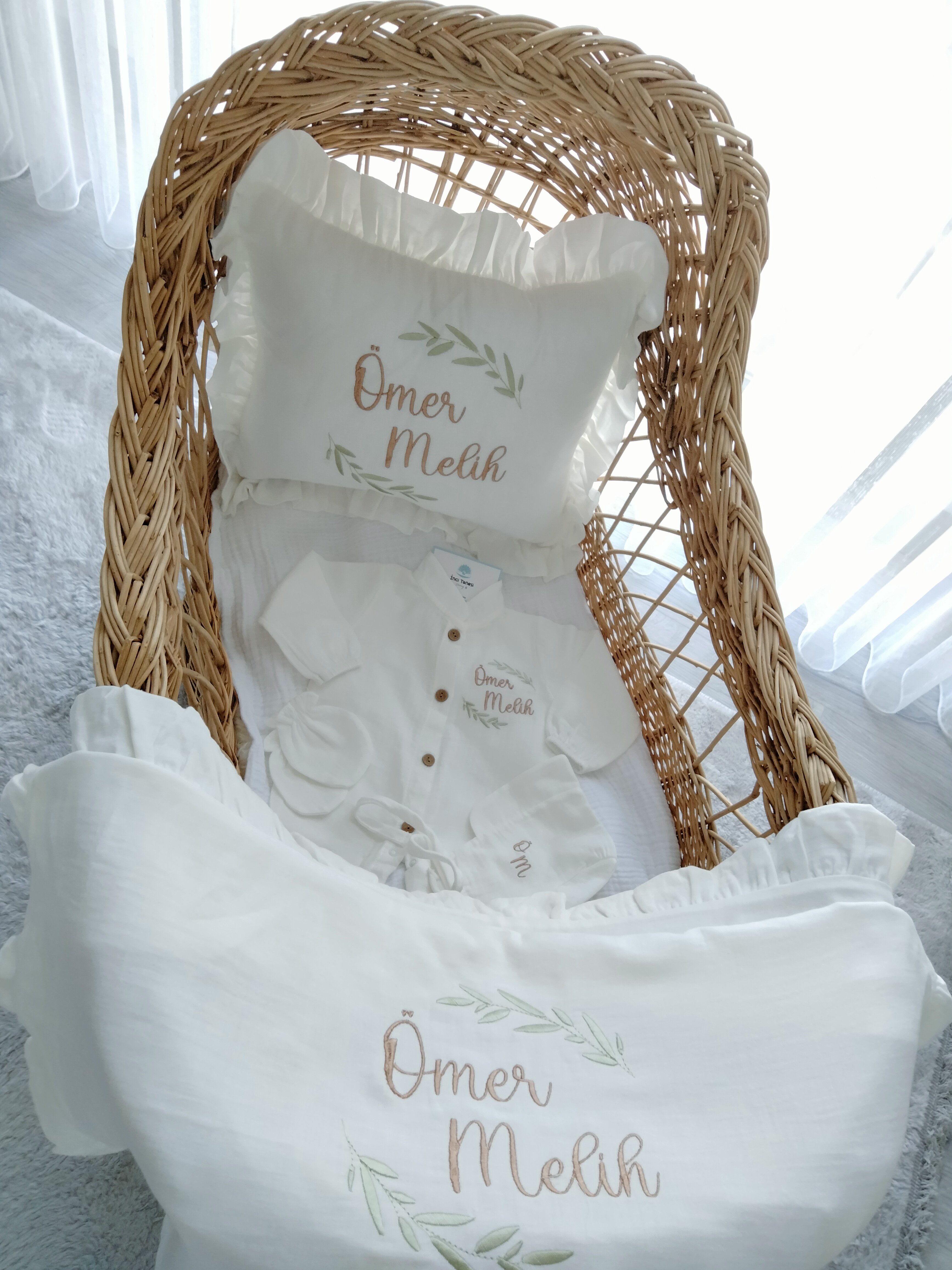 İnce Müslin Set / Yastık+ Battaniye+ Tulum Sapka Eldiven